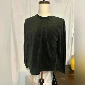 Women’s Black Velour Long Sleeve XL Pull On Top.